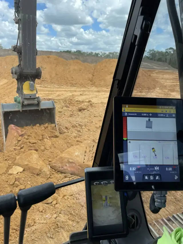 Detailed excavation and GPS machine control